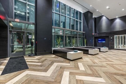 Luxury Studio Apartment | Downtown White Plains | Gym + Clubroom