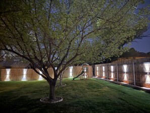 Property grounds - Good Life on Elm - 4 BR Home Near Lake Powell + Boat Parking (Page)