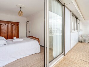 2 chambres, fer et planche à repasser, Wi-Fi, literie fournie