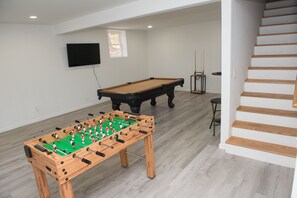 Games room - The Great Getaway has all the Poconos has to offer, dining, shopping and more.  (Albrightsville)