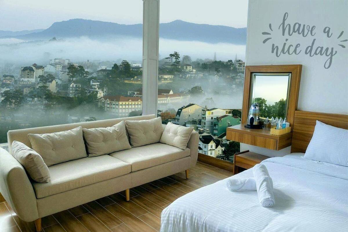 Superior Double Room | Blackout curtains, soundproofing, iron/ironing board, free WiFi