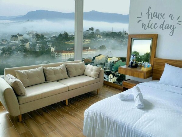 Superior Double Room | Blackout curtains, soundproofing, iron/ironing board, free WiFi - Da Lat Thanh Xuan Boutique Hotel (Da Lat)