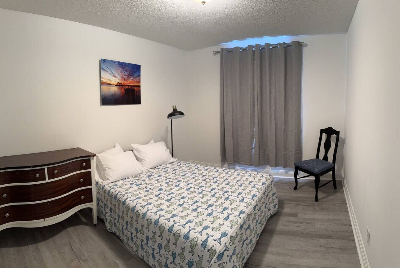 Iron/ironing board, travel crib, WiFi