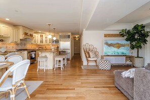 Ocean Villa (3 BR, 1 Bath, Pet Friendly) | Living area | 42-inch Smart TV with cable channels, Hulu, streaming services - Coastal Chateau (Ocean City)