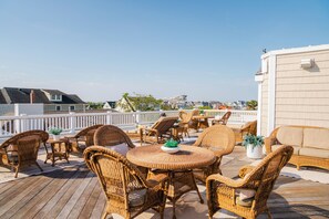 Rooftop terrace - Coastal Chateau (Ocean City)
