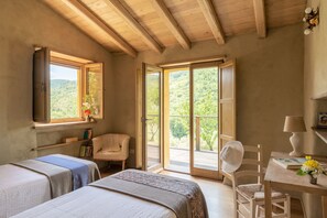 10 bedrooms, free WiFi, bed sheets - Wonderful private villa for 16 guests with WIFI, private pool (Monticello Amiata)