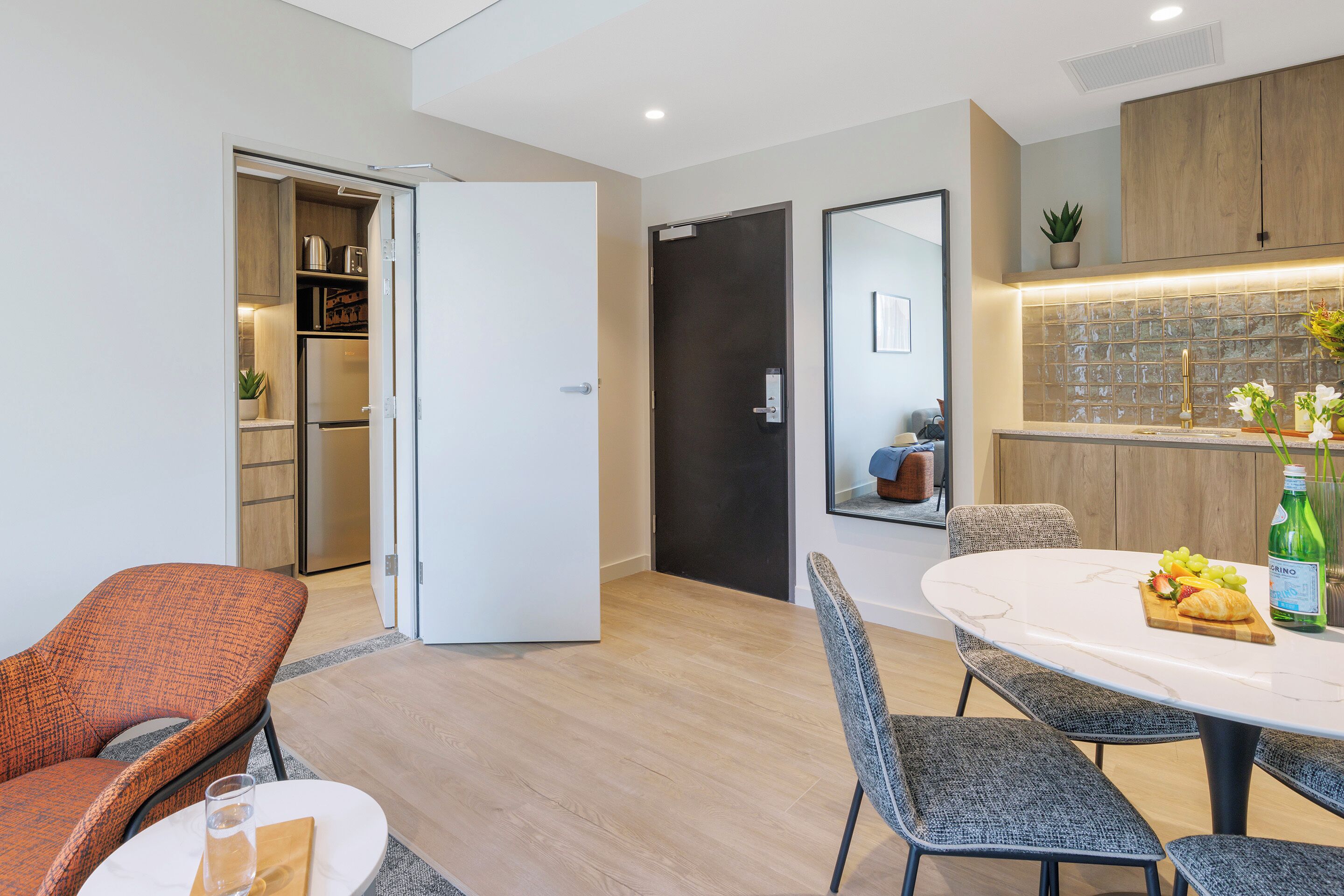 Two Bedroom Apartment - Interconnecting | Hypo-allergenic bedding, in-room safe, desk, laptop workspace