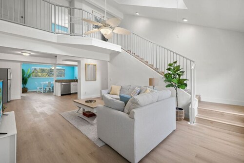 Secluded Backyard w/ Pool & HotTub | 3&2