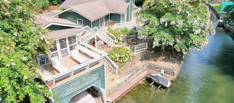 Amazing Spacious & Cozy Lake House on Lake Burton w/ Boat Access! Dog Friendly!