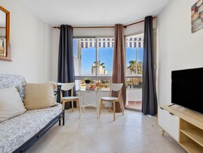 TV - Vistamarina 202B - Terrace, Pool, 300m from the beach. GARAGE (Torremolinos)