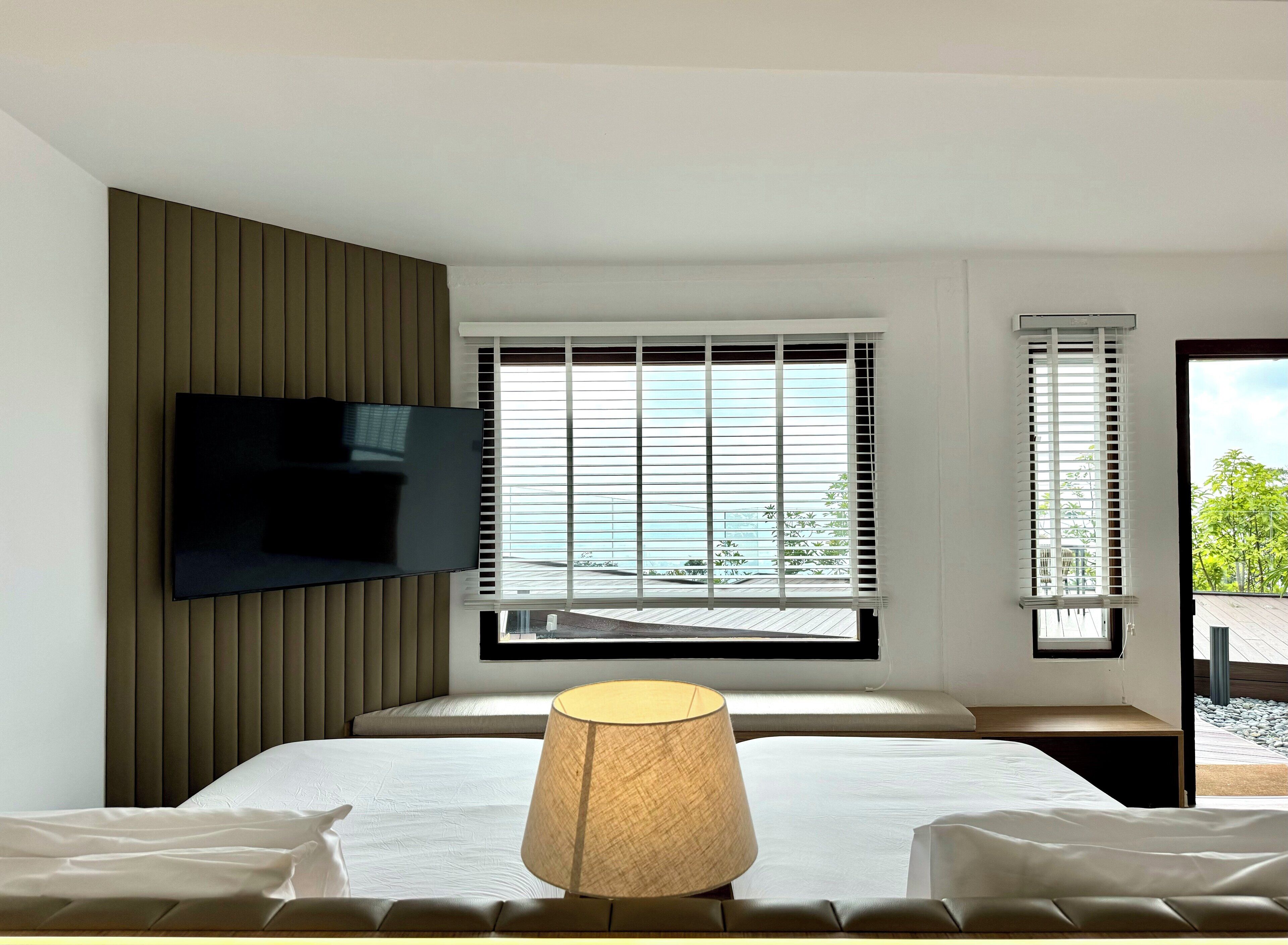 Free minibar, in-room safe, desk, laptop workspace