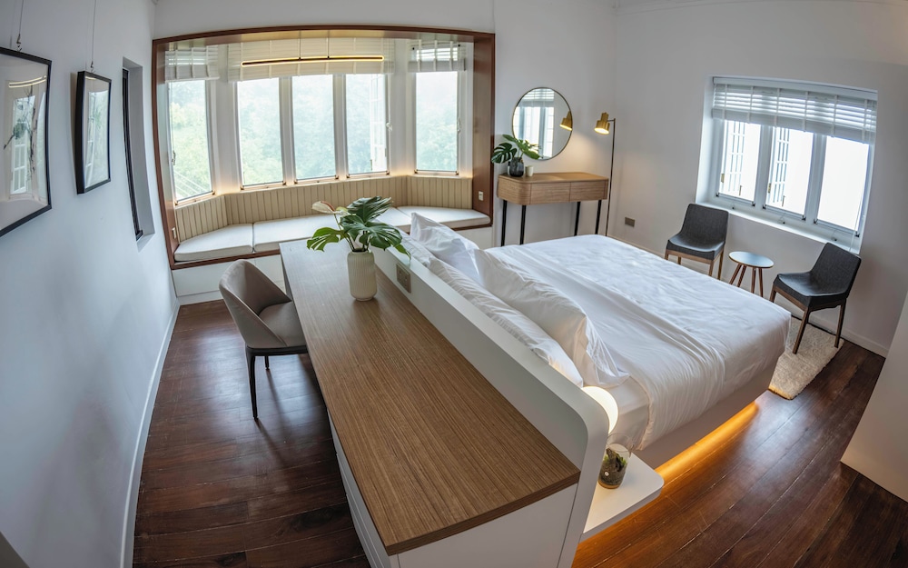 Eythrope Penang Hill by null