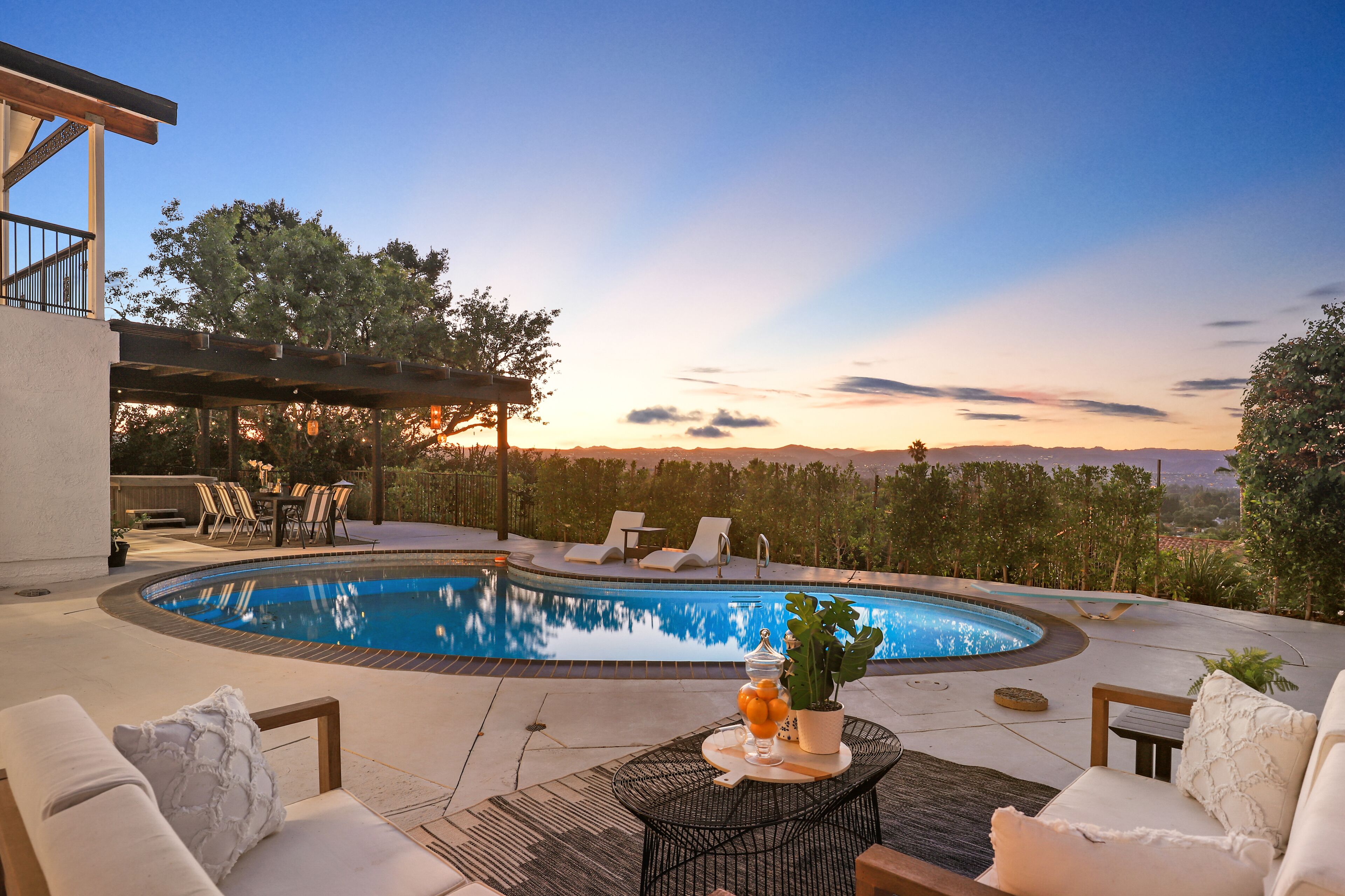 Modern Farmhouse with Panoramic Hill Views, Heated Saltwater Pool, Hot Tub