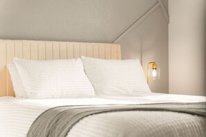 4 chambres, bureau, fer et planche à repasser, Wi-Fi gratuit
