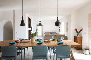 Dining - Villa Sorbo, Scicli, Italy (Scicli)