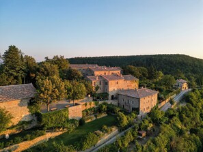 บริเวณภายนอก