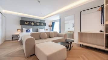Chambre Deluxe avec lits jumeaux, 2 lits une place | Coffres-forts dans les chambres, Wi-Fi gratuit