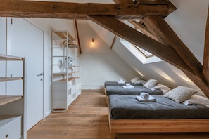 1 chambre, fer et planche à repasser, Wi-Fi, draps fournis