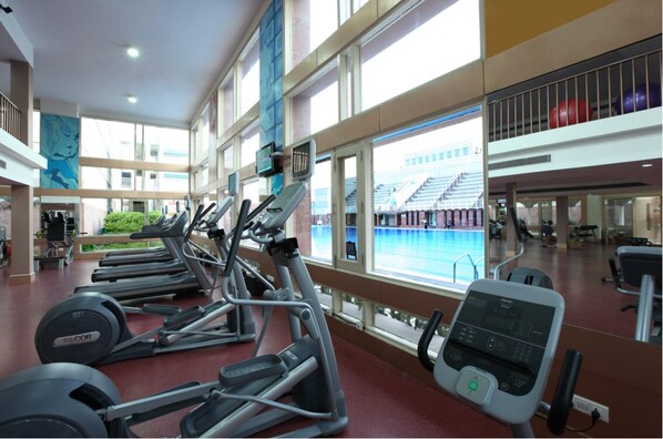 Gym - Jaypee Greens- Atlantic The Club (Greater Noida)