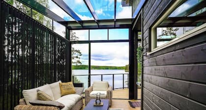 Villa Ritva - Modern - Lakefront - Hot Tub
