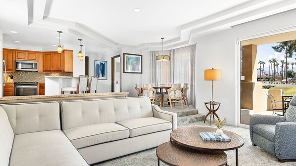 تلفزيون ذكي، مشغل دي في دي، كرة قدم الطاولة، تنس طاولة