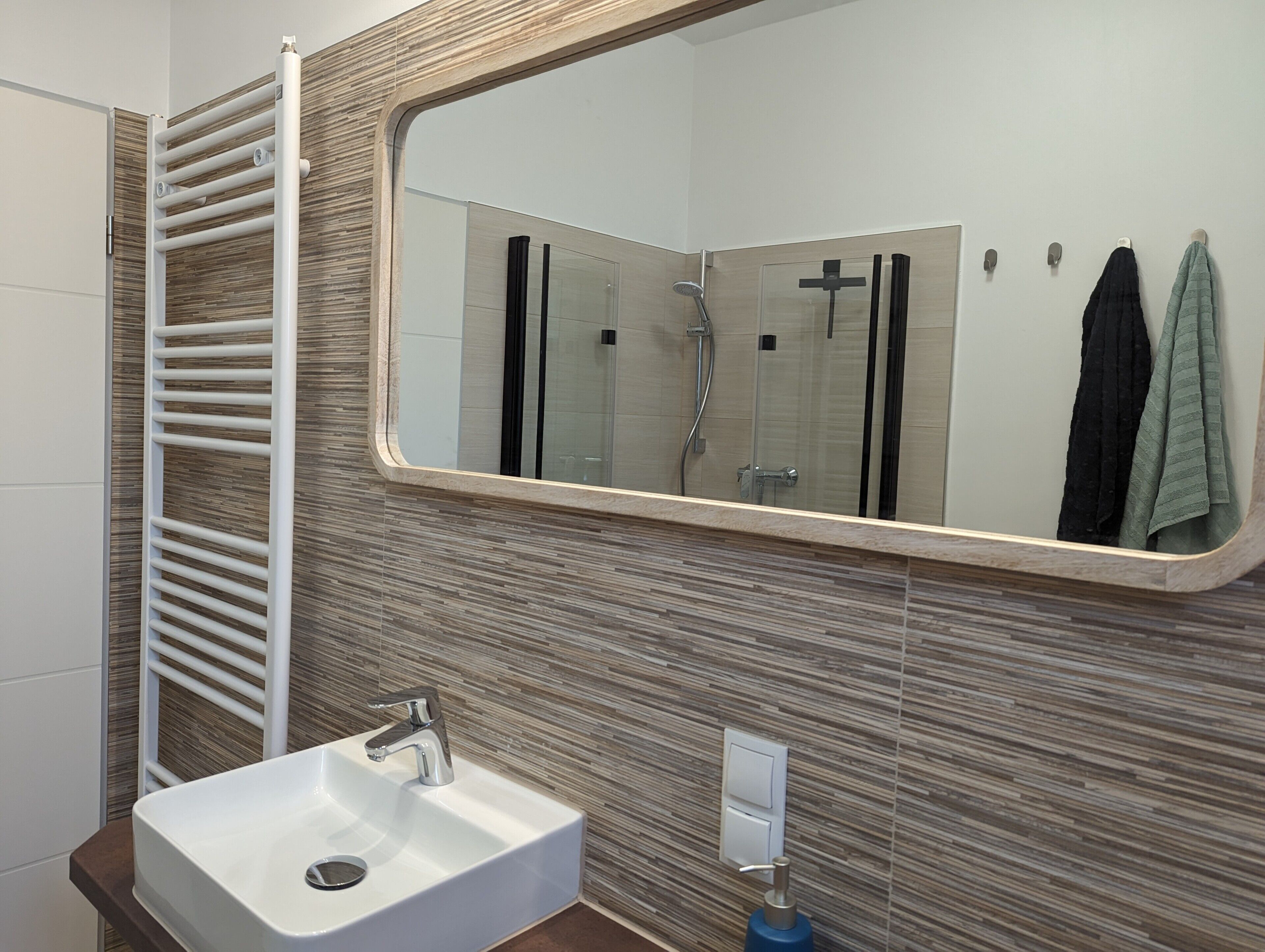 Een douche, een haardroger