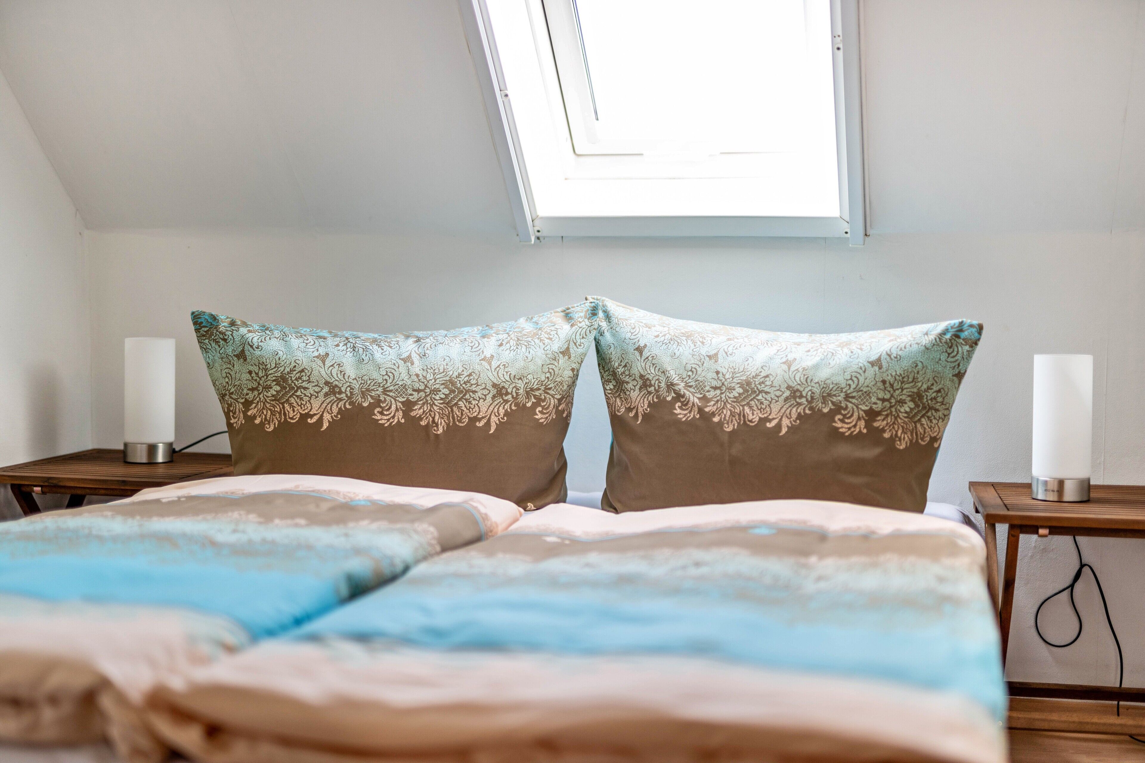 2 habitaciones, wifi gratis y ropa de cama 