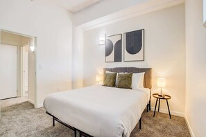 Apartment | 4 Schlafzimmer, Schreibtisch, Bügeleisen/Bügelbrett, kostenloses WLAN