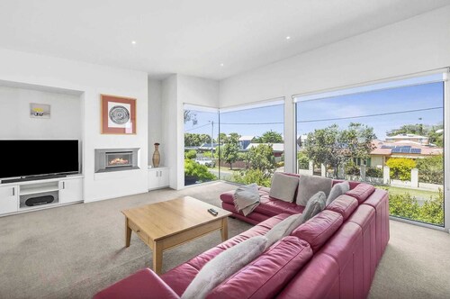Saltwater Serenity - Townhouse with a View