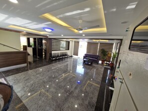 Meeting facility - Sri Vi Ka Residency (Puducherry)