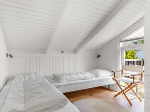 4 bedrooms, WiFi - "Santeri" - 180m from the sea by Interhome (Strandby)