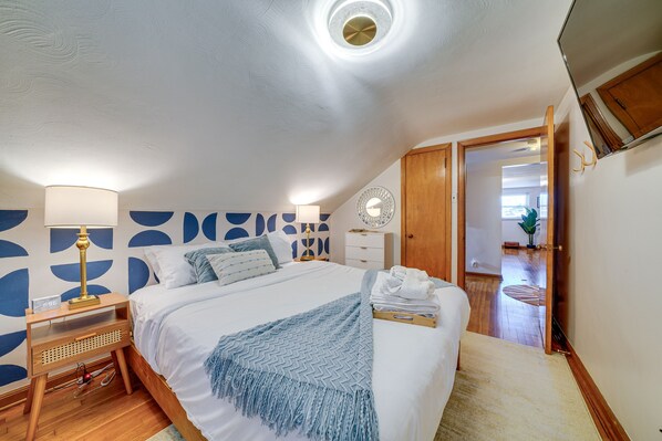 2 habitaciones, tabla de planchar con plancha, cuna de viaje y wifi 