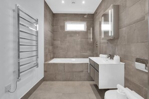 Apartment | 3 bedrooms