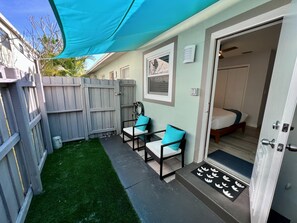 Exterior - Villa Michloe - Steps From Wilton Drive (Wilton Manors)