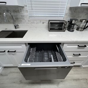 Apartment | 1 bedroom - Villa Michloe - Steps From Wilton Drive (Wilton Manors)