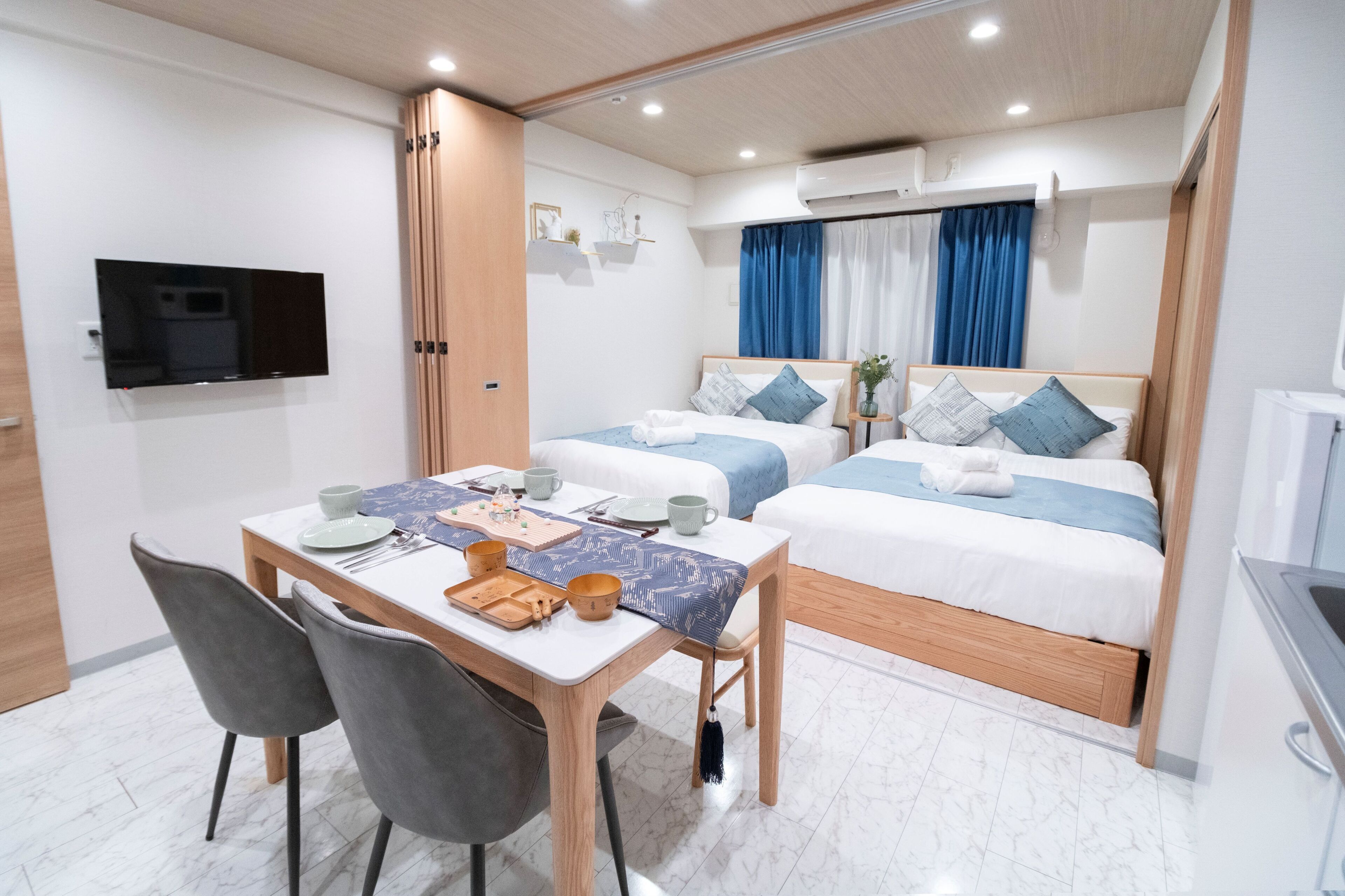 클래식 콘도, 더블침대 2개, 시내 전망 | 1 개의 침실, 암막 커튼, 다리미/다리미판, 무료 WiFi