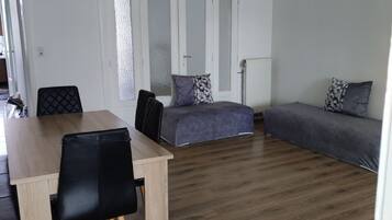 Shared Dormitory, 1 Bedroom, City View | Living room