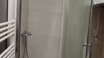 Shared Dormitory, 1 Bedroom, City View | Bathroom