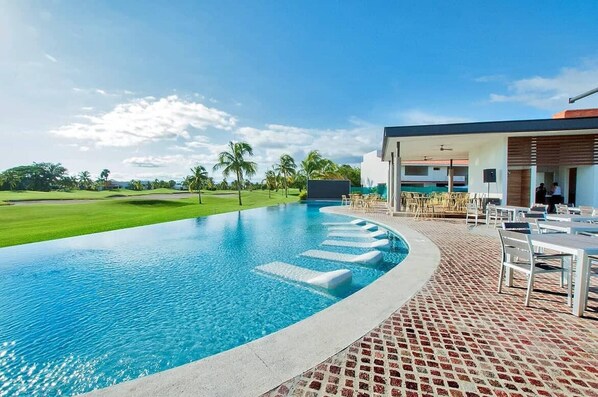 Pool - New Villa Deluxe, Golf Club, Punta Cala 208 (Nuevo Nayarit)