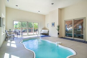 Piscine couverte