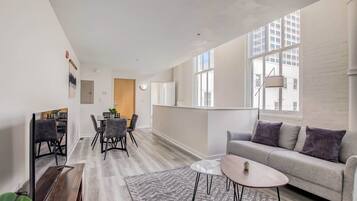 Apartment | Living area | 43-inch Smart TV with digital channels, Netflix, Hulu