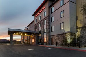 Exterior - Hampton Inn & Suites Porter Ranch Los Angeles (Porter Ranch)