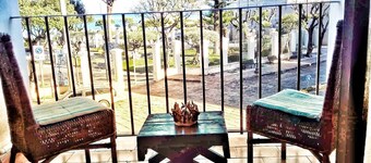 Donna Rosalia is a cozy 95-square-meter apartment in the heart of Gaeta Vecchia