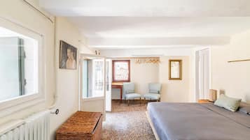 Premium Apartment | 3 bedrooms, individually furnished, desk, iron/ironing board