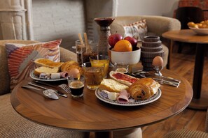 Desayuno buffet incluido todos los días 