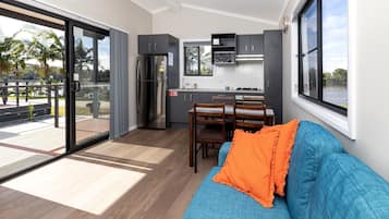 Deluxe Riverfront 2 Bedroom Villa | Living area