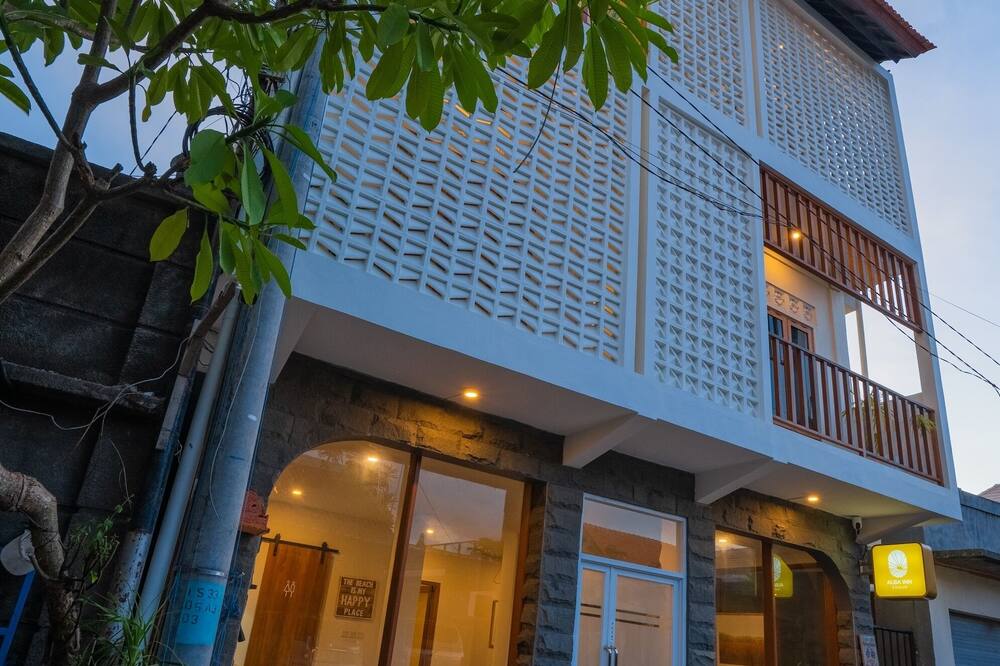 Alba Inn by Soo Bali