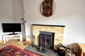 Interior - Red Brick Former Railway Workers' Cottage (Brora)