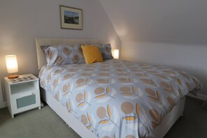 2 間睡房、熨斗/熨衫板、免費 Wi-Fi、床單