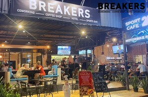 Restaurant - Breakers Hotel Rawai (Rawai)
